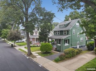 42 Walnut St, Rutherford, NJ 07070