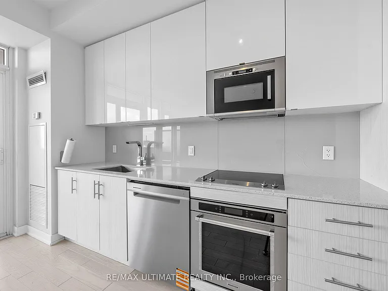 330 Richmond St W #1708 — Photo 6