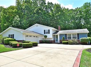 8528 Bayberry Dr NE, Warren, OH