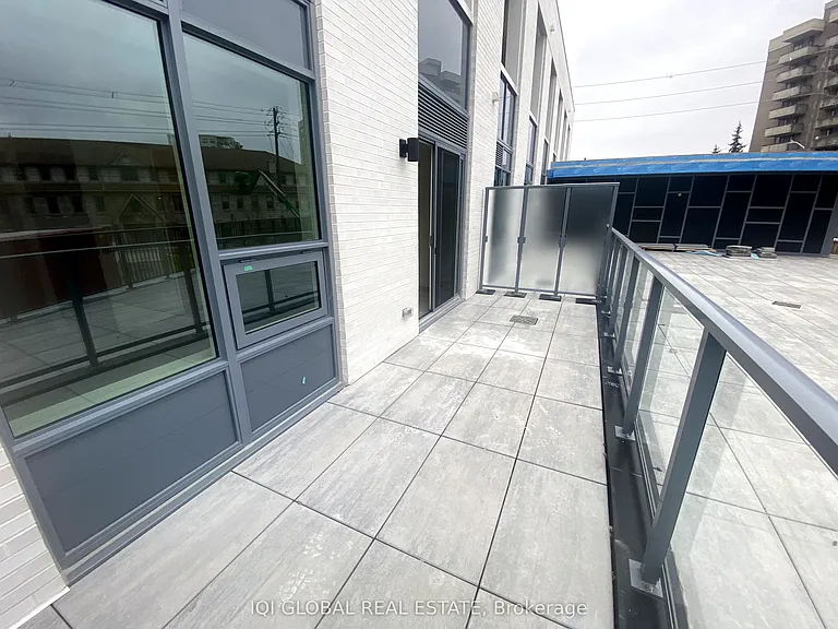 93 Arthur St S #105 — Photo 23