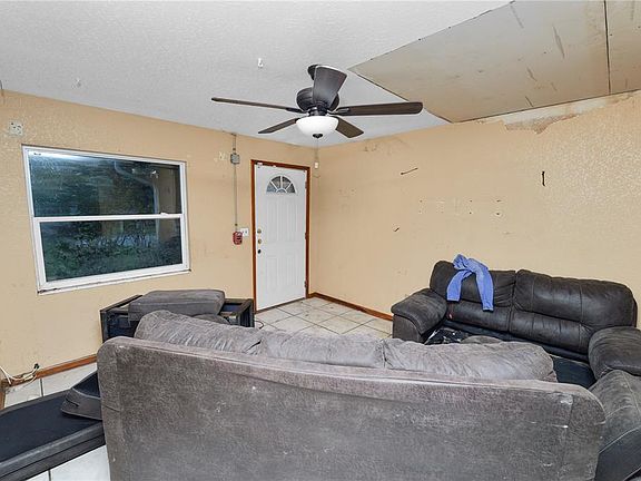 3rd image of 3449 DOREEN DRIVE