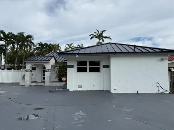 12541 SW 95th Ter, Miami, FL 33186