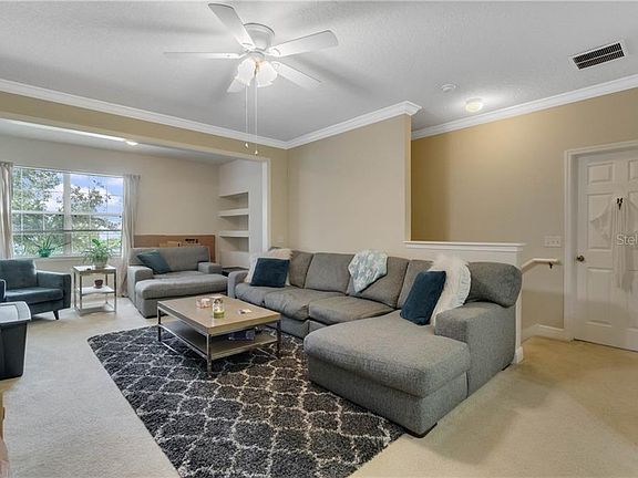 5th image of 405 Southern Pecan Cir Unit 208