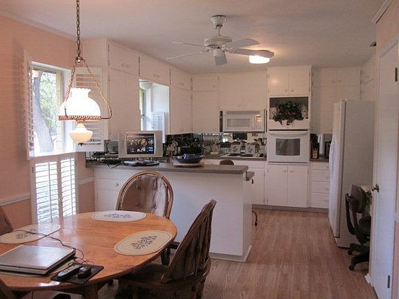 5th image of 2406 Culpeper Dr