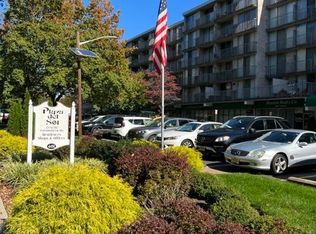 325 Playa Del Shl #401, Cherry Hill, NJ