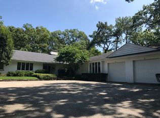 15 N Sheridan Rd, Lake Forest, IL 60045