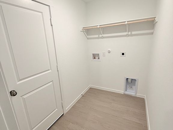 4th image of 8826 Osprey Trl