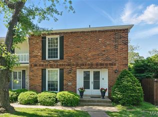 914 Forestlac Ct, Saint Louis, MO 63141