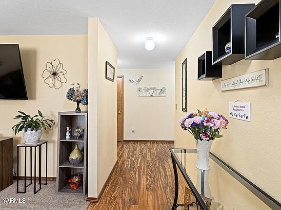 Hall & Attractive Flooring