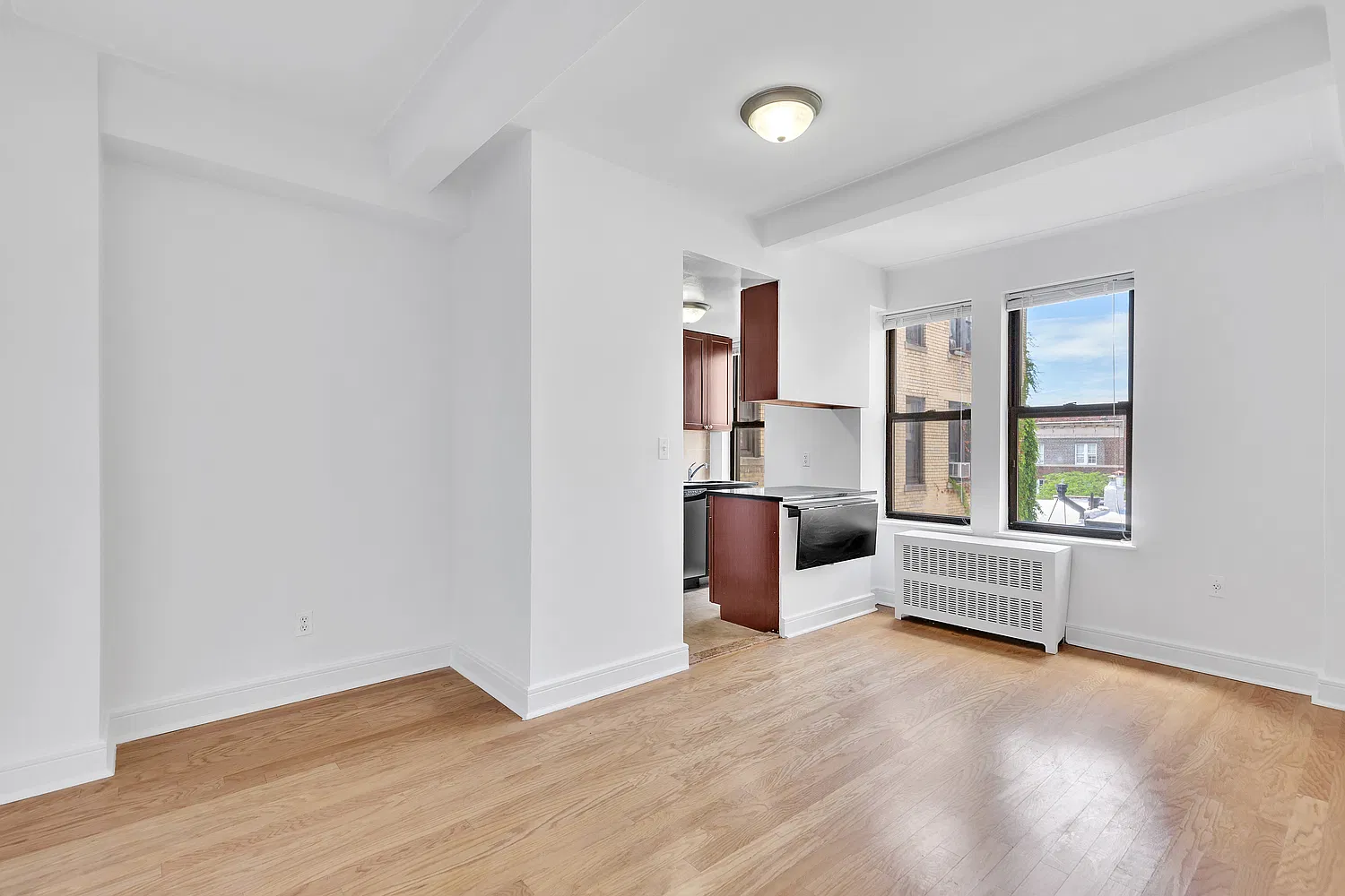 52 Clark Street — Photo 2