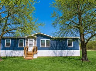 2842 E Irwin St, Pierre, SD 57501