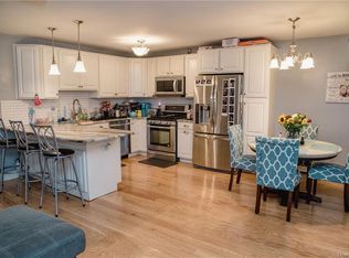 14 Fitzgerald Ct, Monroe, NY 10950
