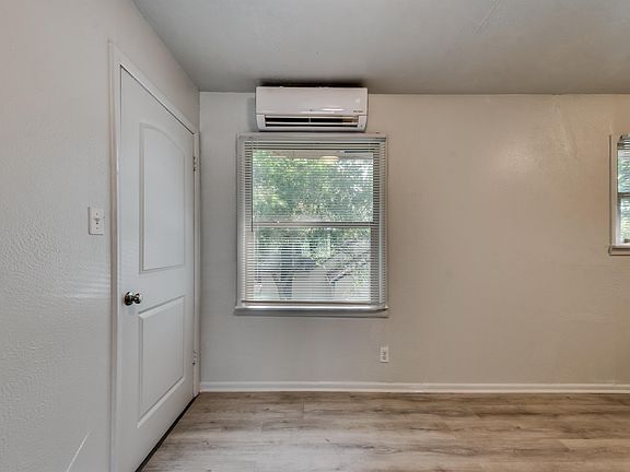 2nd image of 307 W 4th St #8
