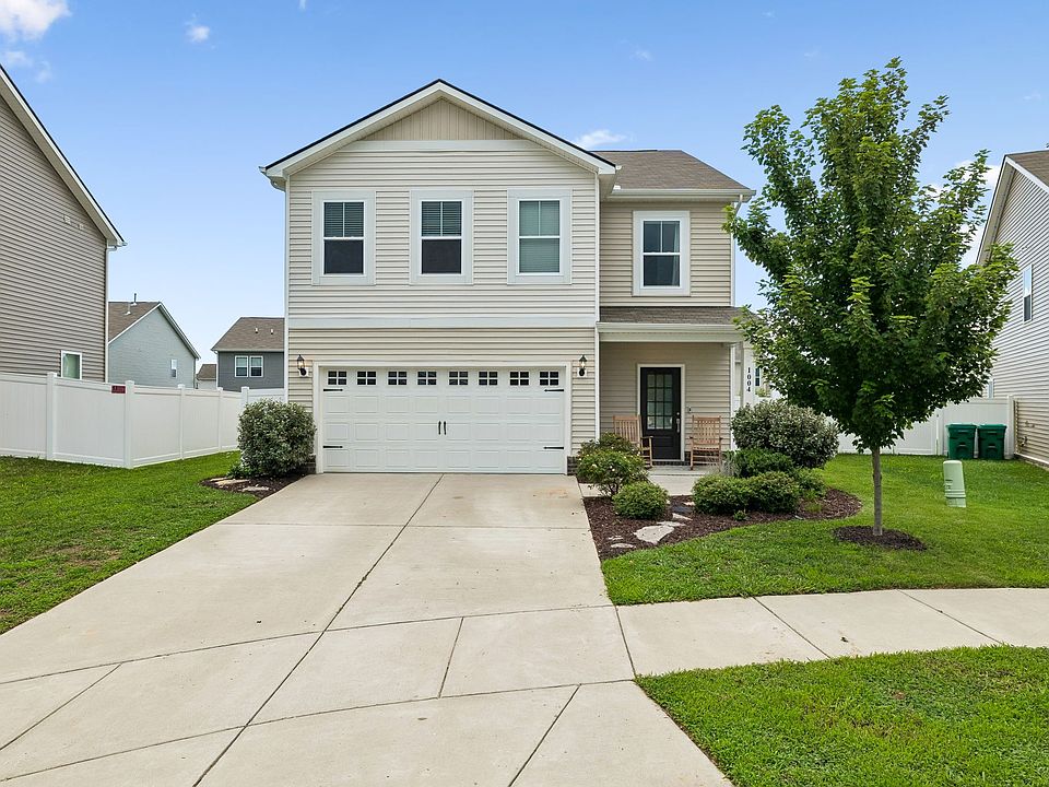 1st image of 1004 Baltusrol Ln