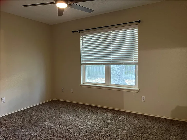 7845 Caribou Dr — Photo 7
