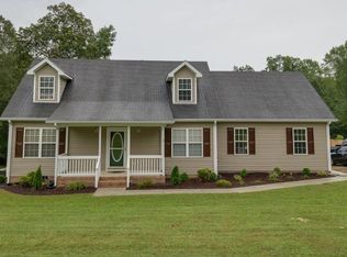 218 Brown Ln, Estill Springs, TN 37330