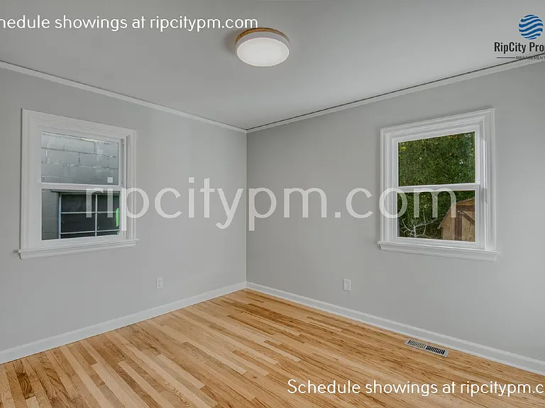2521 SE 64th Ave — Photo 17