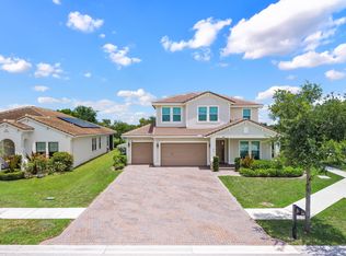 984 Sterling Pine Place, Loxahatchee, FL 33470