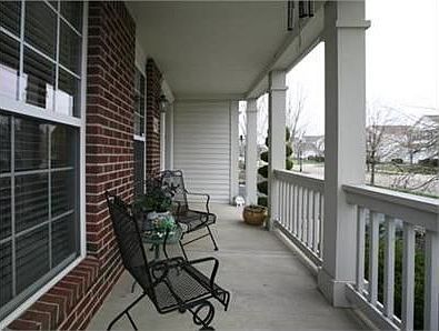 3rd image of 5960 Hilltop Trail Dr
