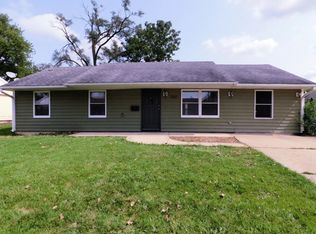 707 Hudson Ave, Romeoville, IL 60446