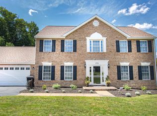 376 Sunflower Dr, Vinton, VA 24179