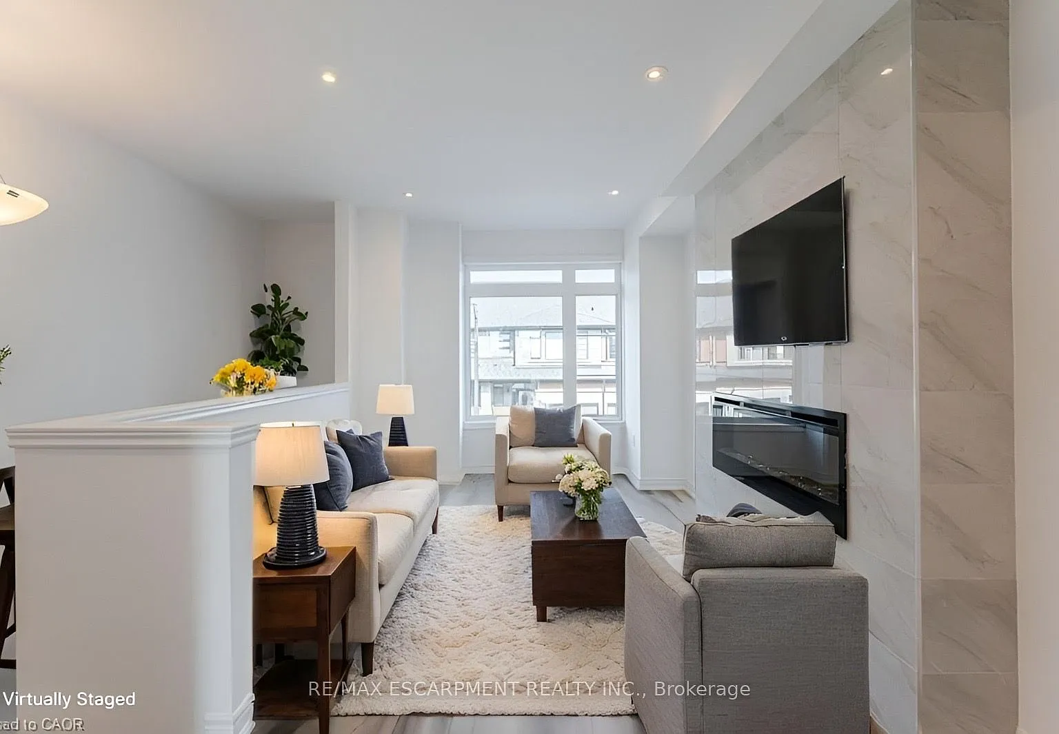 3 bed, $2,450 — Photo 2
