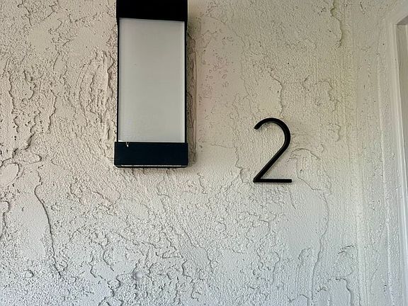 5th image of 4902-4922 Charlene Cir #4902-02