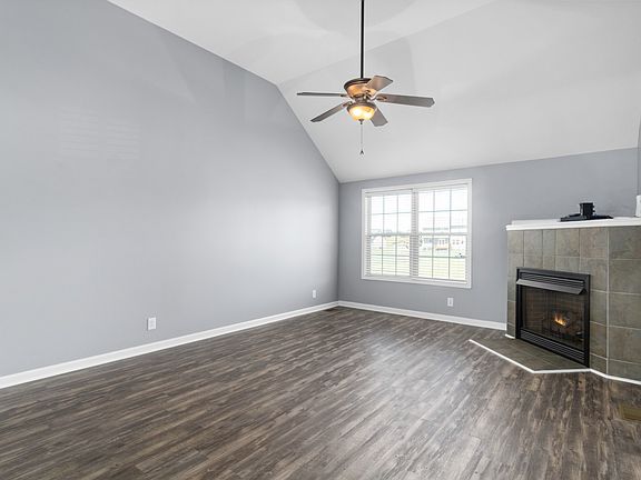 5th image of 3721 Priest St