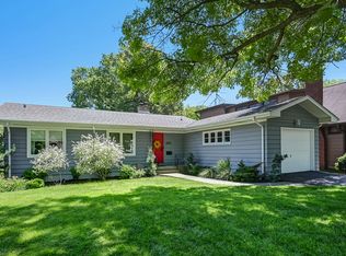 4805 Northcott Ave, Downers Grove, IL 60515