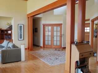 4984 Mission Rd, Bellingham, WA 98226