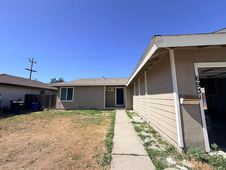 6931 Flamingo Way — Photo 10