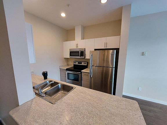 2nd image of 2885 Jacklin Rd #519063