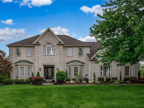 8009 Falcon Ct, Gibsonia, PA 15044