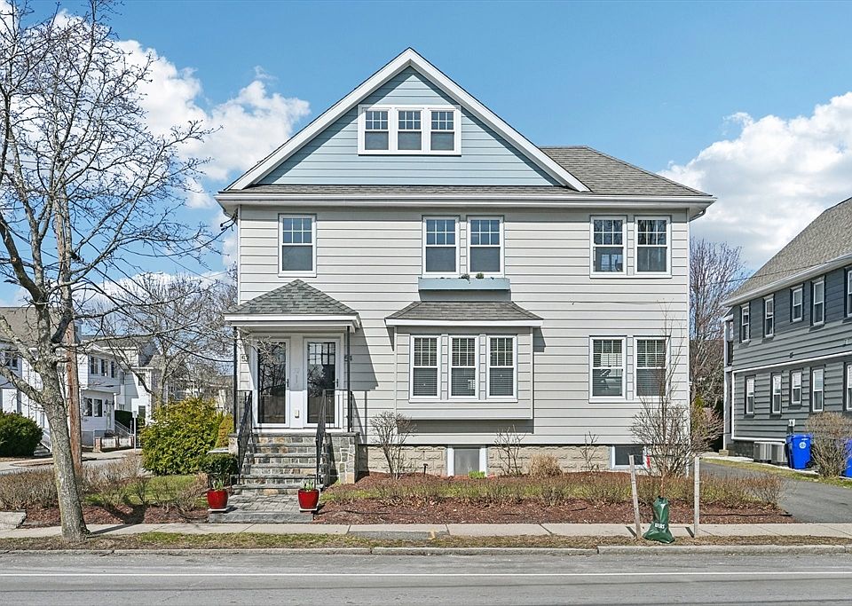1st image of 52-54 River St #2