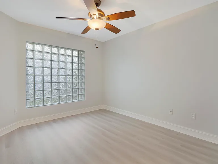 11351 Majestic Acres Ter — Photo 31