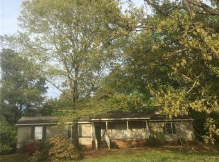 121 Balmoral Rd, Anderson, SC 29625