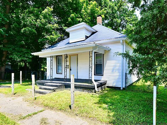 5th image of 2130 Plum St