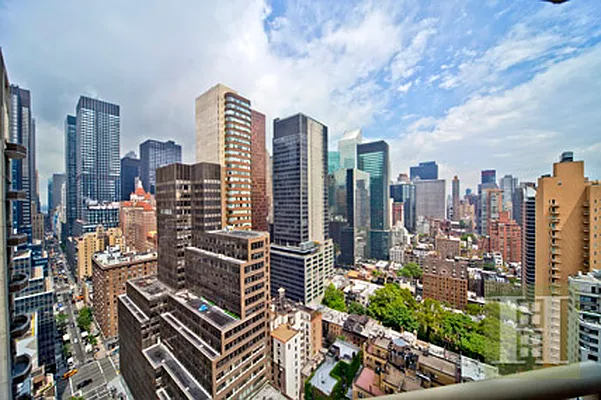 Sold by Halstead Real Estate | media 15