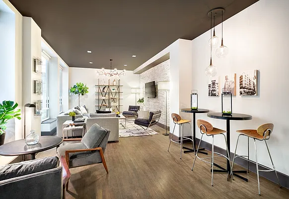 Sold by Nest Seekers International | media 15