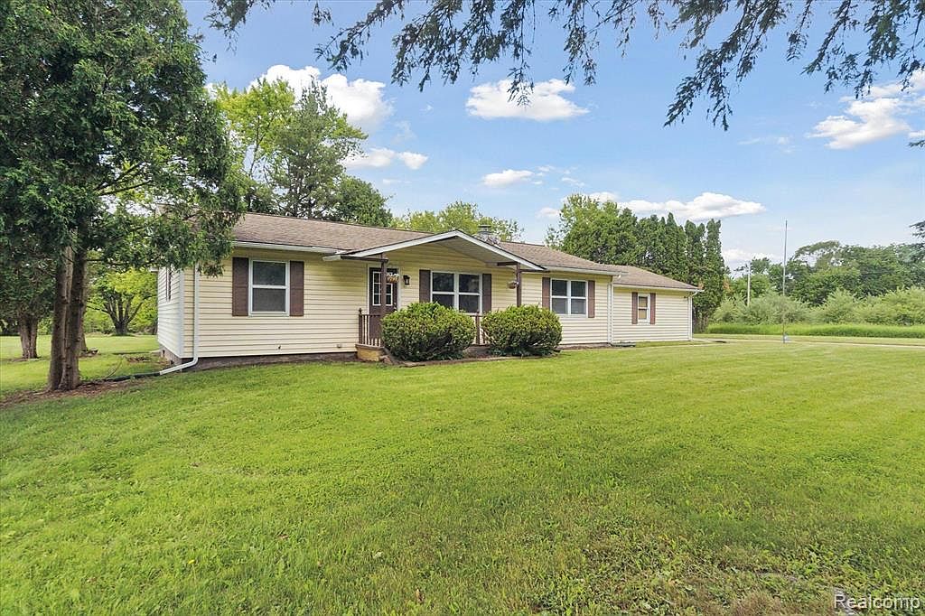 26727 N Dixboro Rd, South Lyon, MI 48178 Zillow