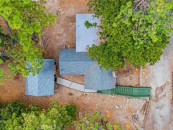 4th image of 24990 Marion Ridge Dr