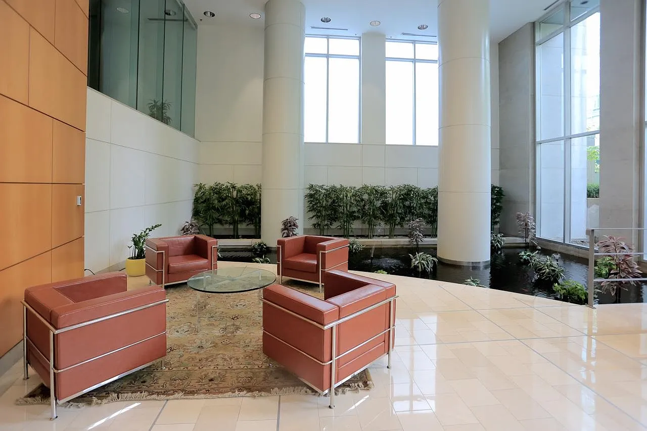  Id#204 2br Apt @ Palisades West (Downtown) — Photo 4