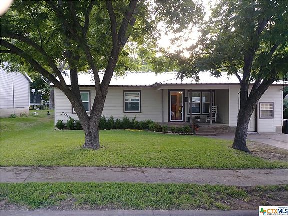 2nd image of 131 N 28th St