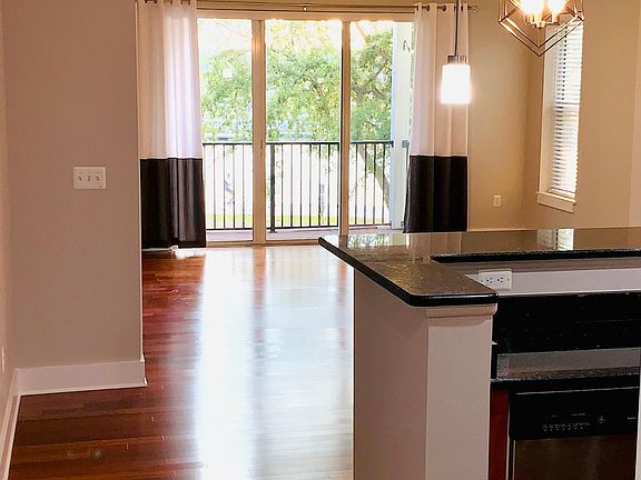 5th image of 1501 Doyle Carlton Dr APT 208