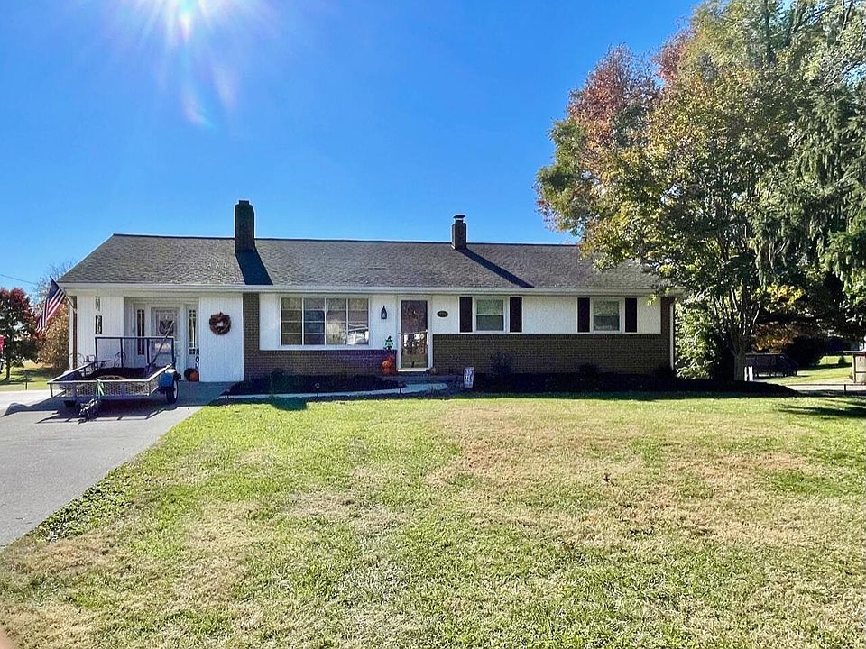 1st image of 110 Mountain View Dr