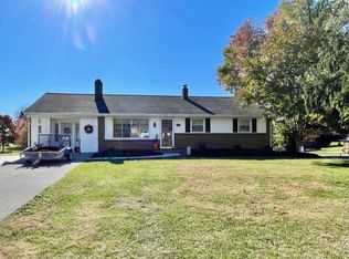 110 Mountain View Dr, Rocky Mount, VA 24151
