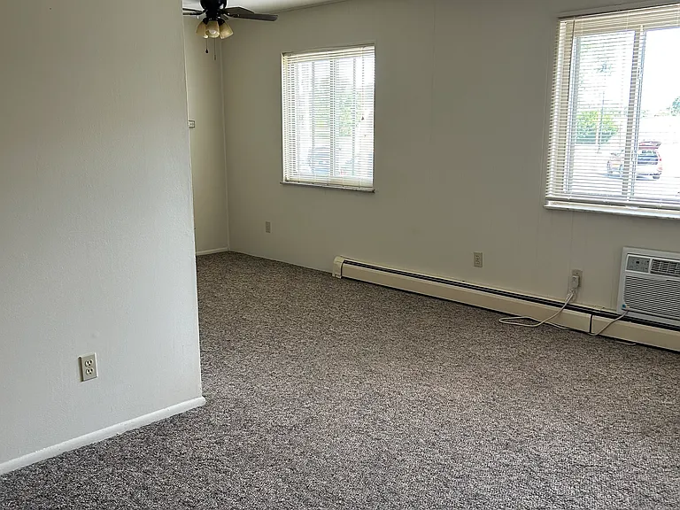 12 Waller Ave #8 — Photo 6