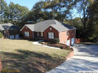 255 Cahaba Ridge Dr, Trussville, AL 35173