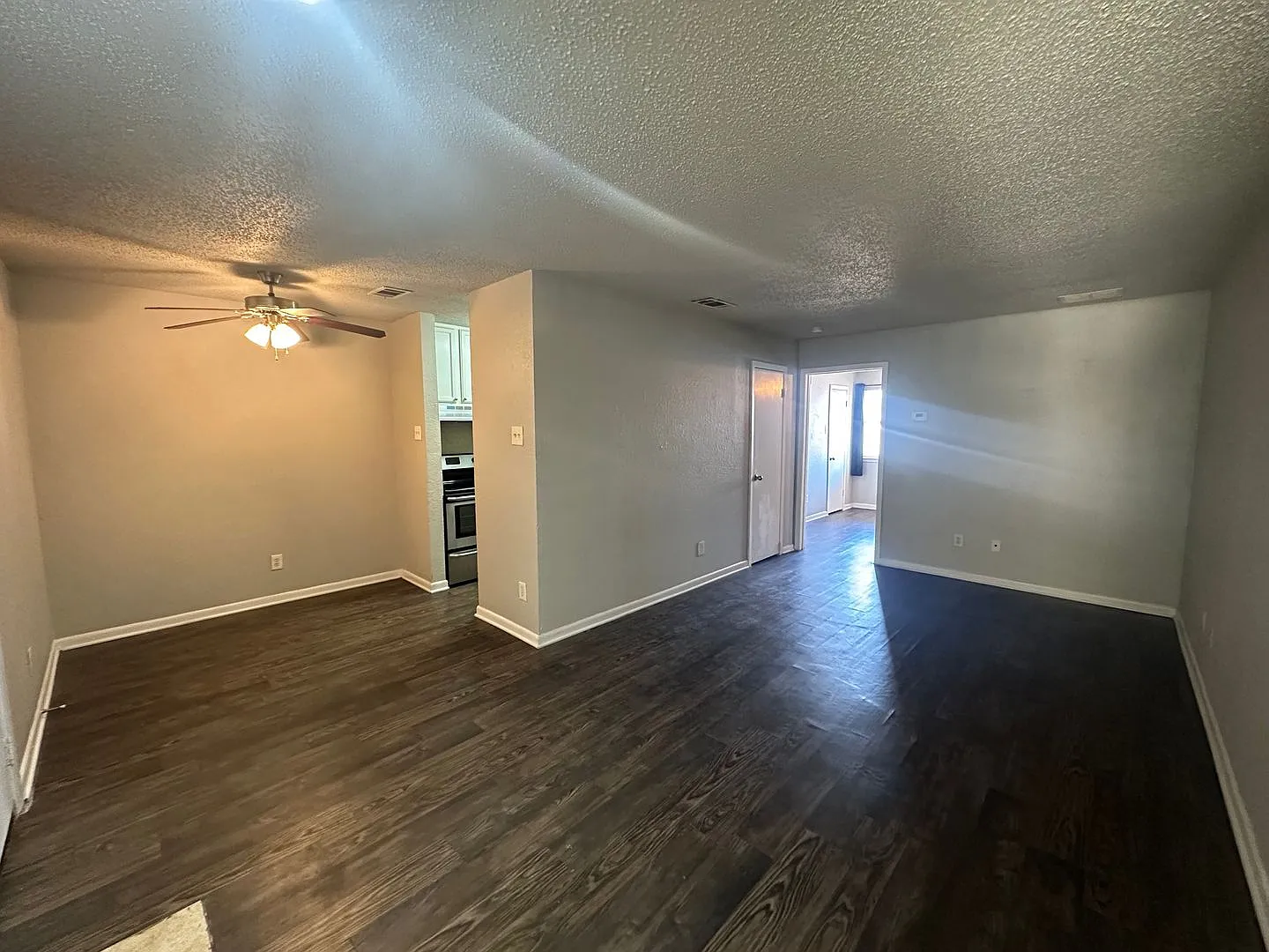 1st floor unit ready for rent! — Photo 2