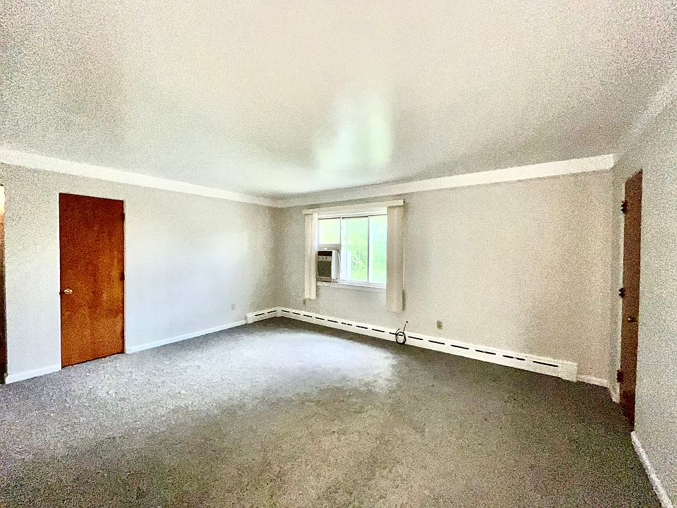 Living room_09132024